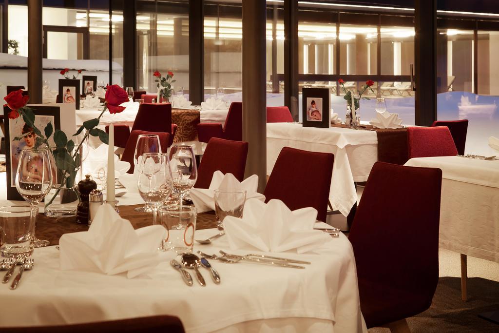 Hotel Cristal 4*